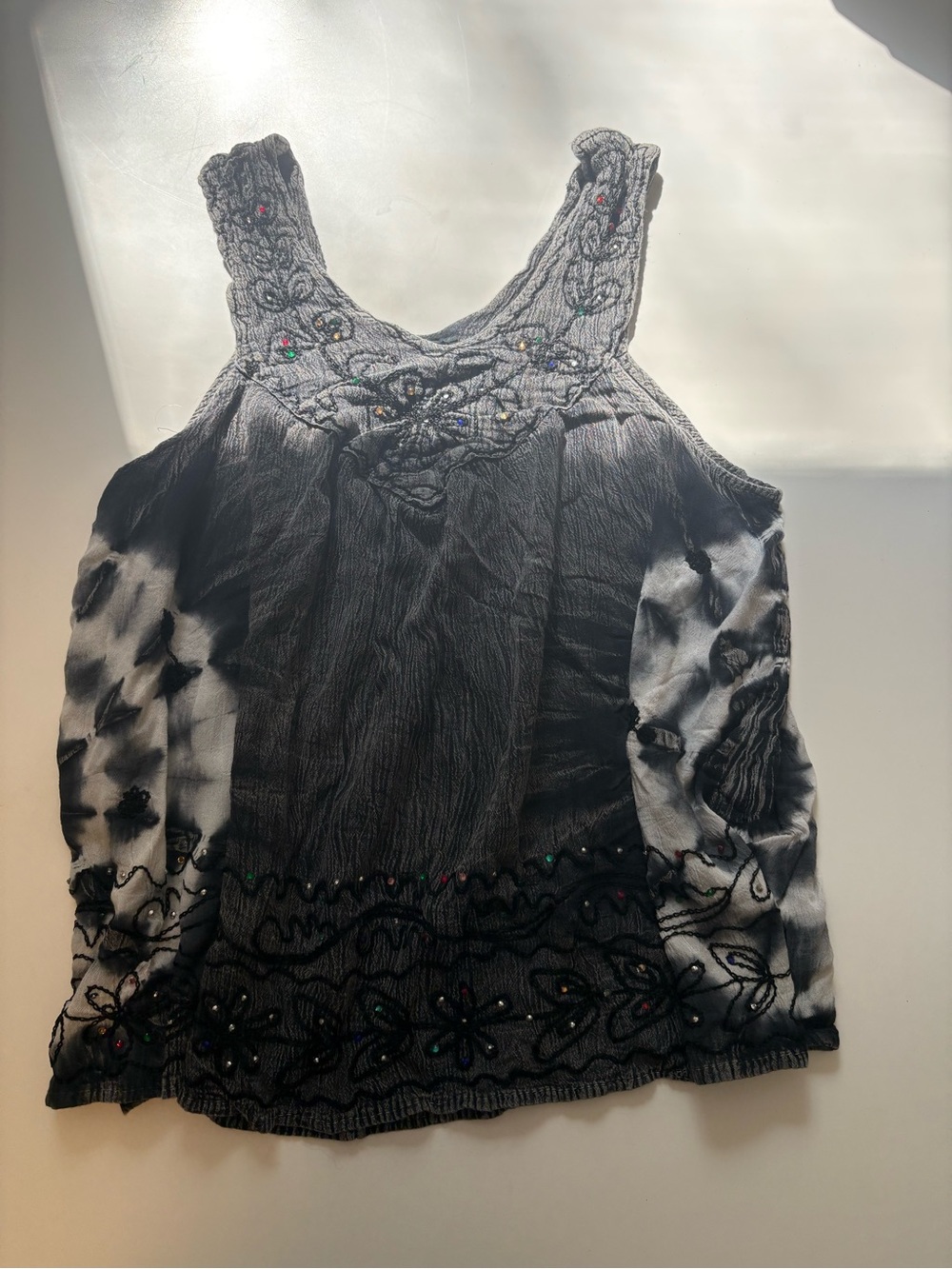 Y2K Boho Embroidered Black & White Tie-Dye Tank Top - Size Medium